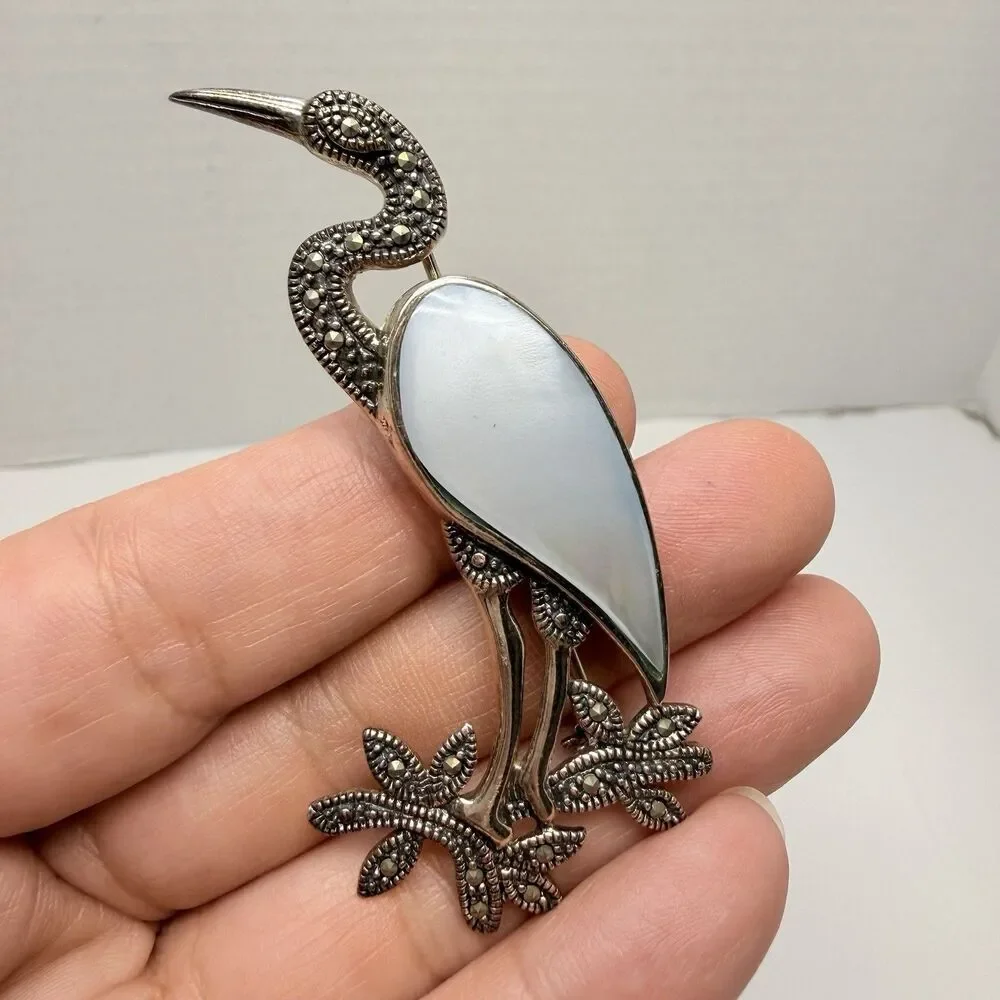 Vintage Sterling Silver Marcasite Mother Of Pearl Standing Heron Bird Brooch 13g